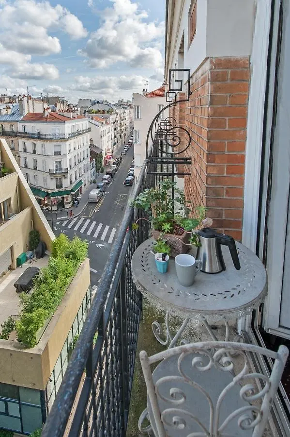 Virgina Hotell Paris 3*,
