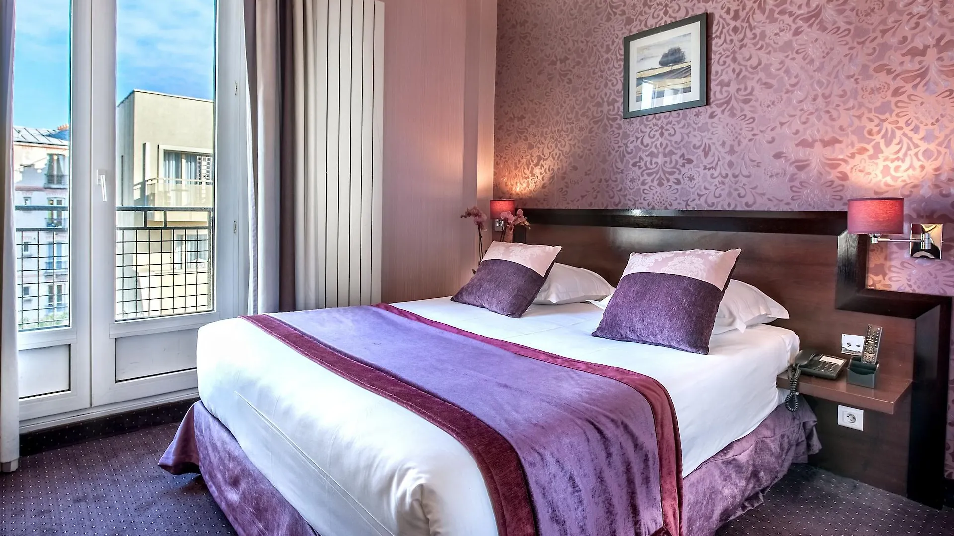 Virgina Hotell Paris 3*,  Frankrike