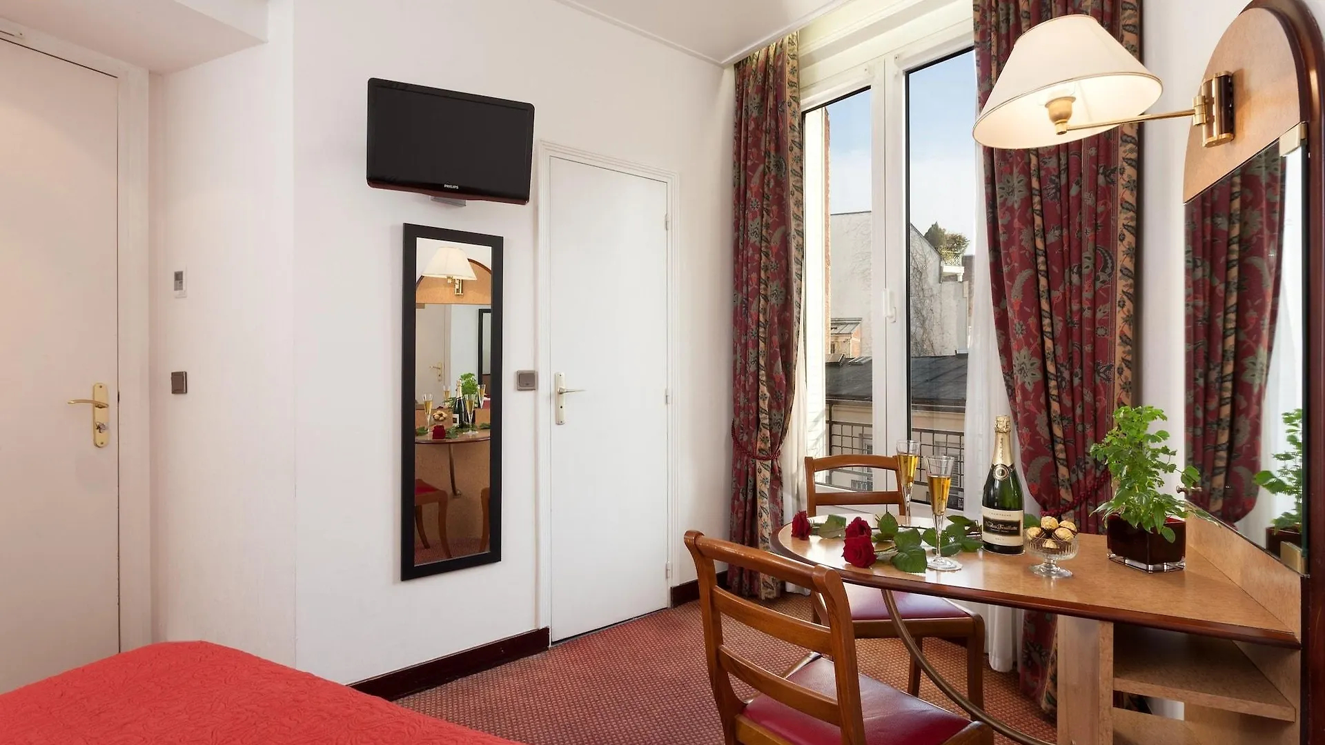 Virgina Hotell Paris